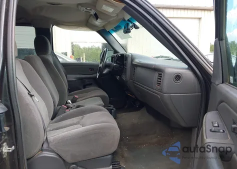 2005 Chevrolet Silverado 1500 Ls from USA, damaged, VIN 1GCEC19VX5Z168524